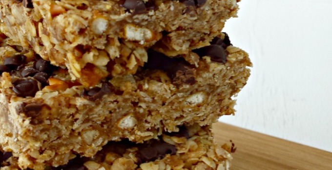 Chocolate Pretzel Granola Bars via Juggling Act Mama