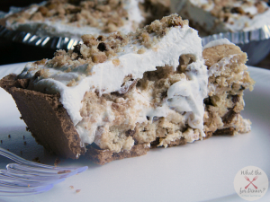No-Bake Peanut Butter Cup Chocolate Chip Cookie Pie