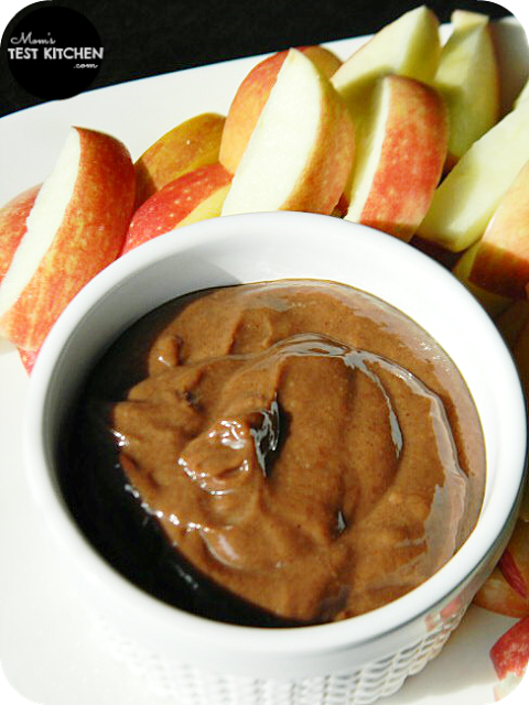 Mom's Test Kitchen: Nutella Yogurt Dip 