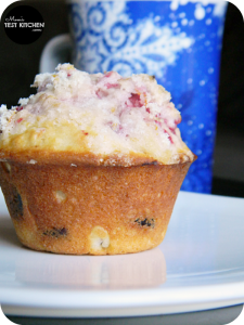 Cranberry Muffins with Cranberry Jam & Orange Sugar | www.momstestkitchen.com | #PAMSmartTips #ad