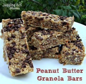 Homemade Peanut Butter Granola Bars from Juggling Act Mama