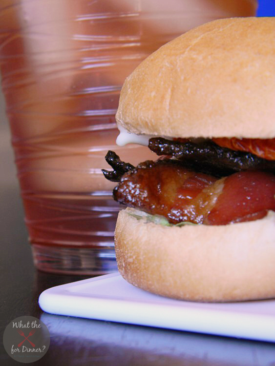 Candied BLT Sliders | MomsTestKitchen.com | #TEArifficPairs #shop