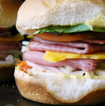 Dagwood Sliders | MomsTestKitchen.com | #OldWorldStyleOM #CleverGirls #sponsored
