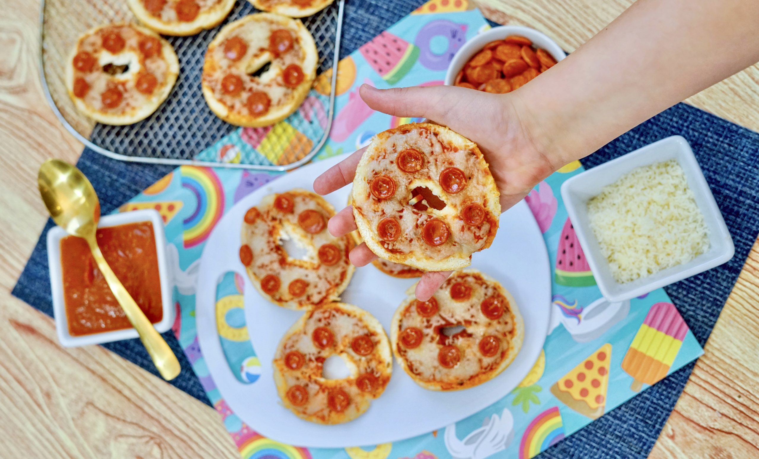 Air Fryer Bagel Bites